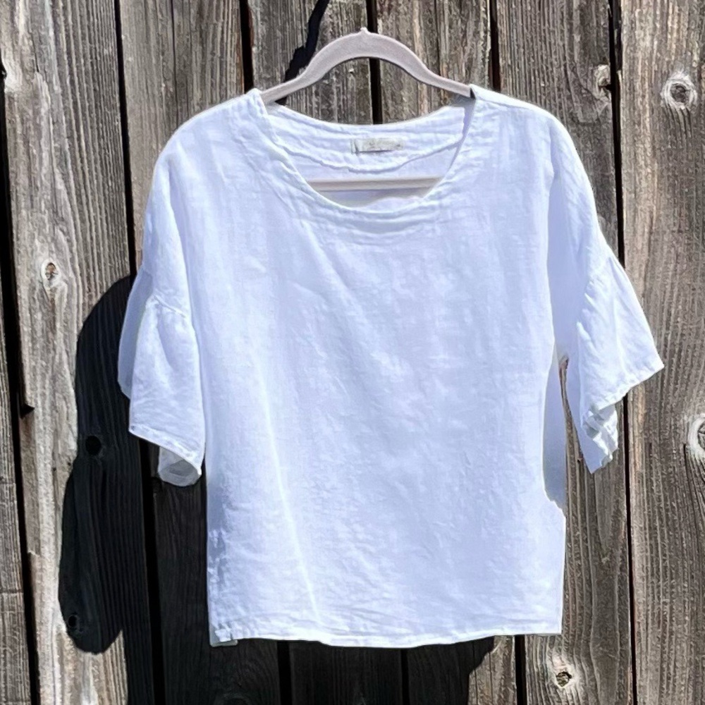Viola Borghi white linen top size medium